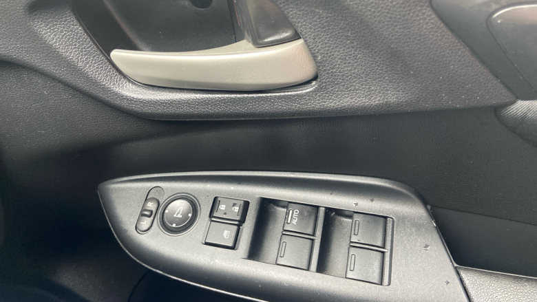 Honda Jazz 1.3 i-VTEC S 5dr Petrol Hatchback